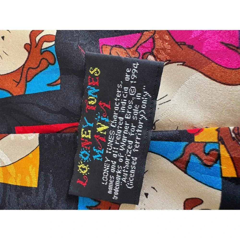 Vintage‎ Looney Tunes Taz 1994 neck tie